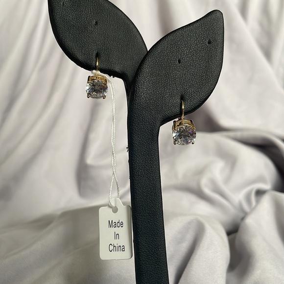 Bella Luce Earrings - Picture 5 of 9